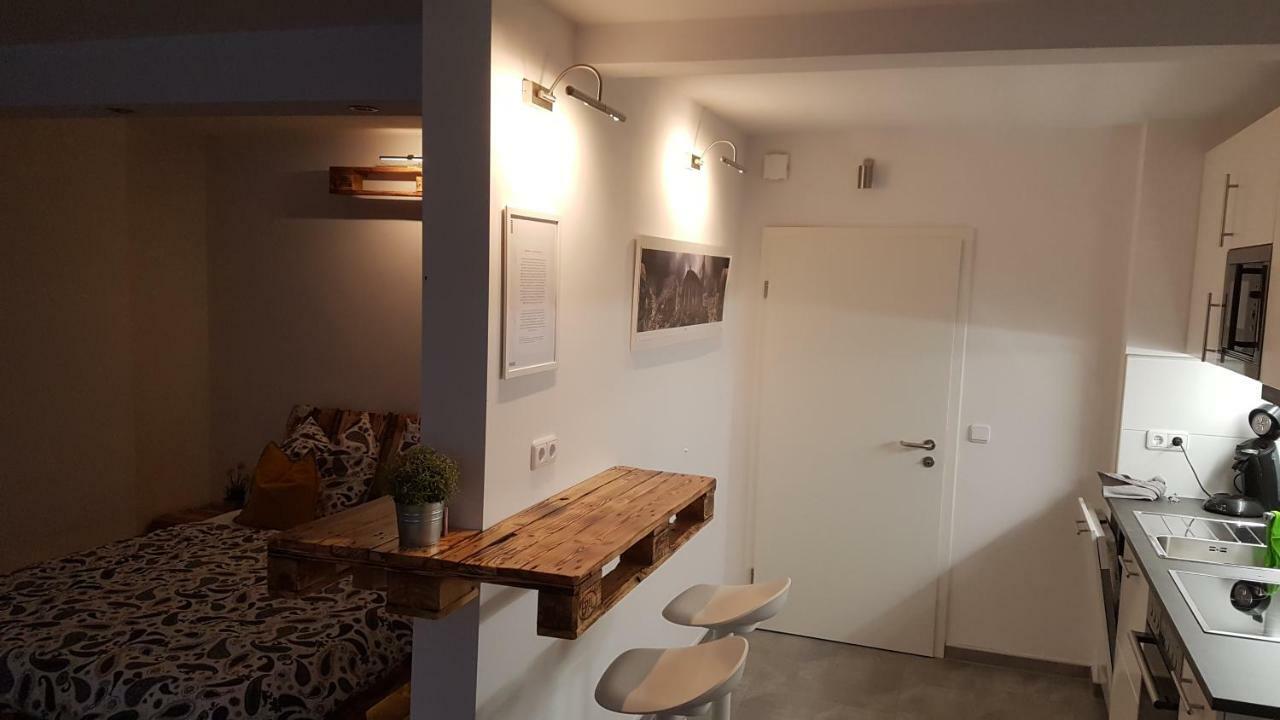 Alles Paletti Mit Klimaanlage Apartment Wittenberg Luaran gambar